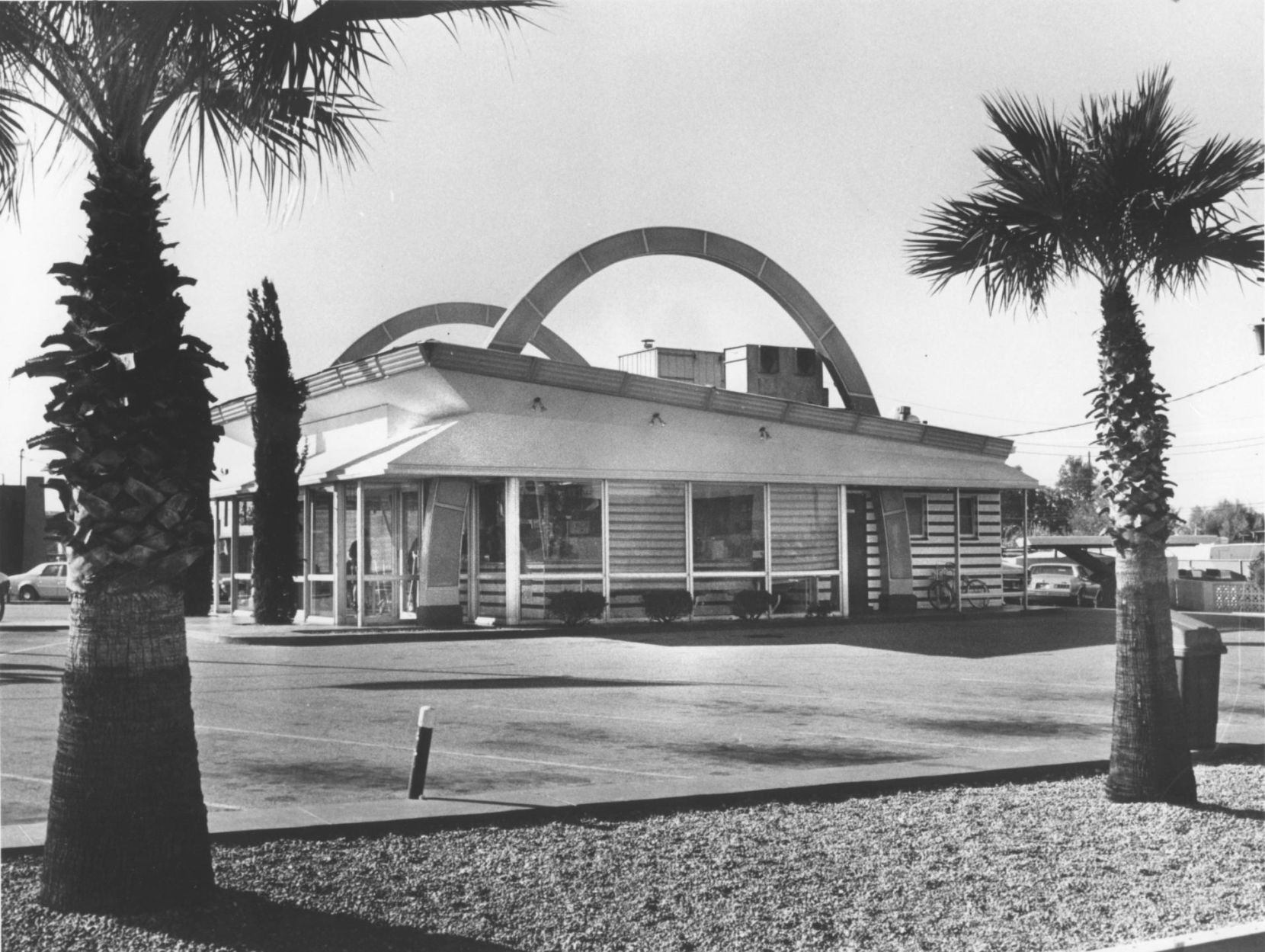 First Tucson McDonald's closes